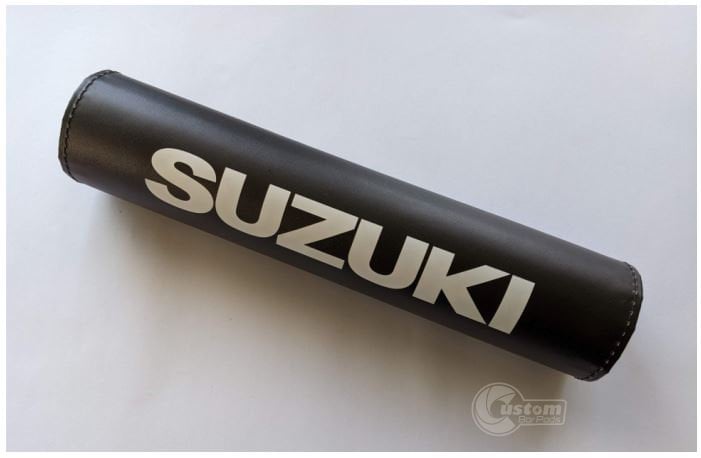 Suzuki Vintage Crossbar Pad Black